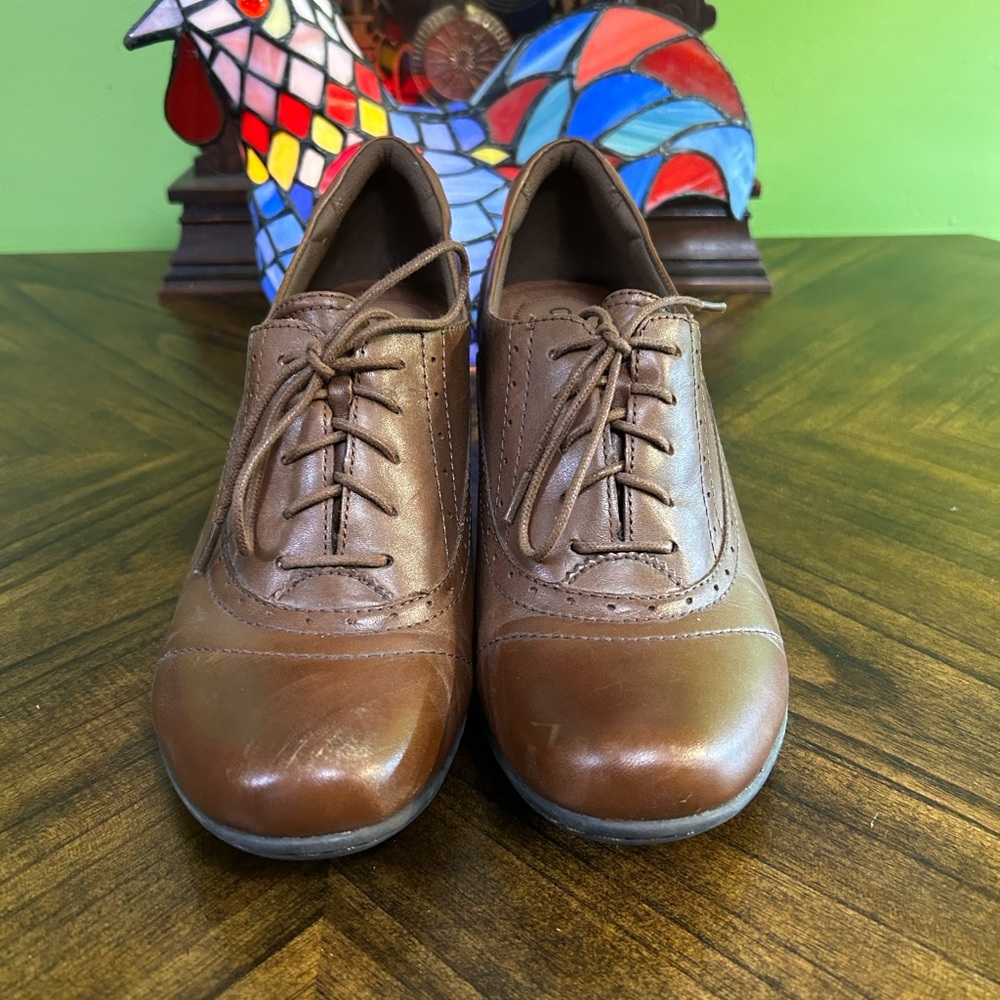Cobb Hill heeled oxfords Brown